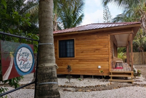 San Pedro: Tour gastrónomico a la hora de cenar con estancia en la acogedora Casita del Cayo