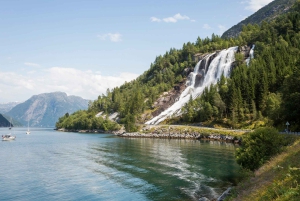 Bergen: Lago Glaciar Bondhus no Parque Nacional Folgefonna