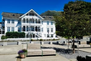 Bergen: Cruise to beautiful Rosendal by the Hardangerfjord