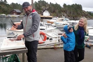 Bergen: Guided Fishing Tour with Outdoor Cooking
