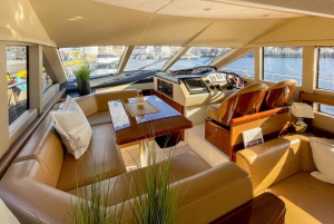 Bergen: Private Evening Yacht Cruise with Snacks and Wine