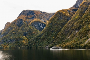 Bergen: Self-Guided Round-Trip Full-Day Excursion
