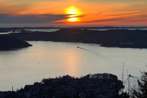 Bergen Winter Night Hike with Headlamps | ViFlowExperience