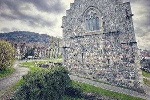 Bergen's Twilight Magic: An Evening Adventure