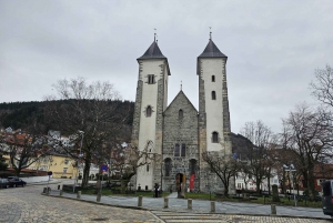 Bergen's Twilight Magic: An Evening Adventure