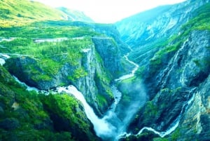 Privétour Hardangerfjord veerbootcruise vøringsfossen wandeltocht