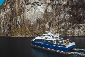 From Bergen: Mostraumen Fjord and Waterfall Cruise