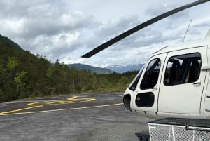 Fra Bergen: Trolltunga og fossefall – helikoptertur