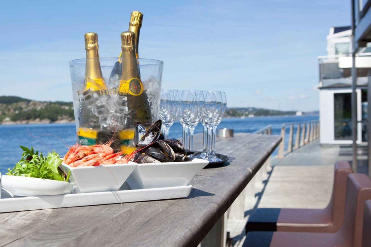 Hélicoptère + déjeuner au Cornelius Seafood Restaurant