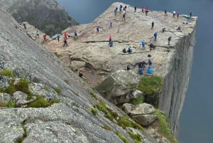 ノルウェーの三冠 5日間プライベートハイキングツアーパッケージ