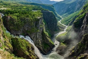 Водопад Вёрингсфоссен — грандиозный тур по фьорду Хардангер