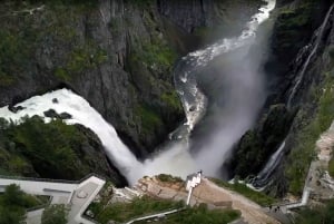 Водопад Вёрингсфоссен — грандиозный тур по фьорду Хардангер