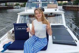 4h Unforgettable Tour with Skipper, 'Seven Lakes Cruise'