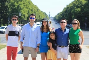 5h Berlin private Tour with Guide, Chauffeur & Photographer