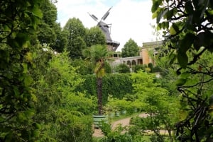 5h Potsdam private tour with Guide, Chauffeur & Photographer