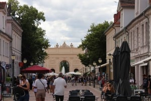 5h Potsdam private tour with Guide, Chauffeur & Photographer