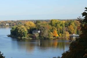 5h Potsdam private tour with Guide, Chauffeur & Photographer