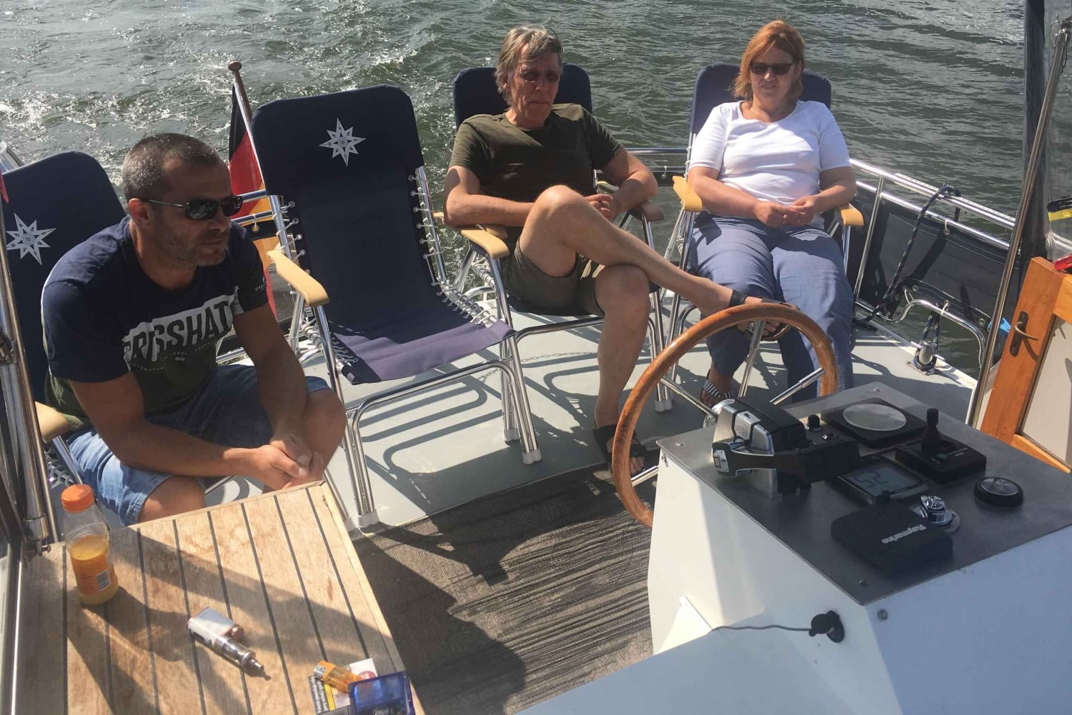 8h Private Wannsee Lake and Werder Yacht Cruise
