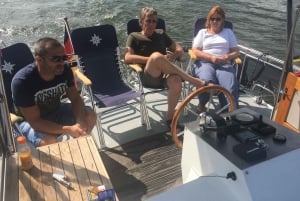 8h Private Wannsee Lake and Werder Yacht Cruise