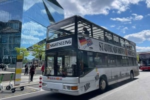 Abend-Stadtrundfahrt mit Fotostop am illuminierten Reichstag