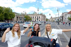 Bier Bike & Party Bike : un tour de ville inoubliable à Berlin, prise en charge comprise