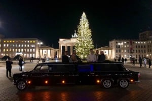 Berlino: tour delle luci invernali di 1,5 ore in Limousine Trabi