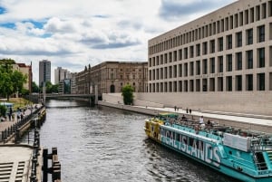 Berlin: 1-times sightseeingbådtur på floden Spree