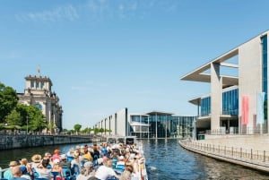 Berlijn: 1 uur durende stadsrondleiding per boot met gegarandeerde zitplaatsen