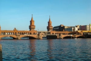 Berlin: 2,5-timers båttur på østsiden med kommentarer