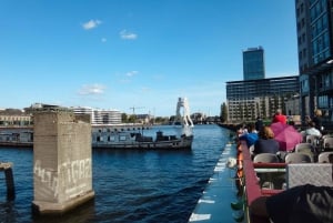 Berlin: 2,5-godzinny rejs statkiem po wschodniej stronie z komentarzem