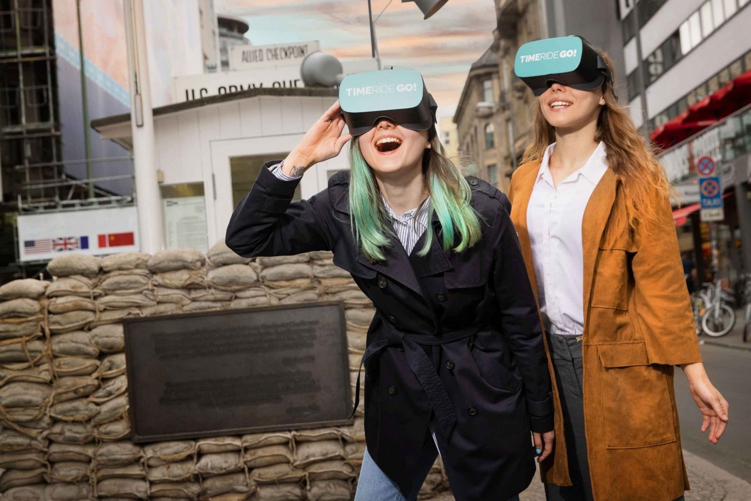 Berliini: 20. vuosisadan historia VR-kävelykierros oppaan kanssa