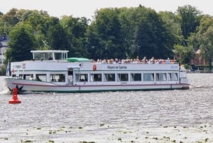 Berlin: 7 Lakes Boat Tour through the Havel Landscape
