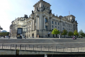 Berlin: 3.5-Hour Sightseeing Cruise on the Spree River