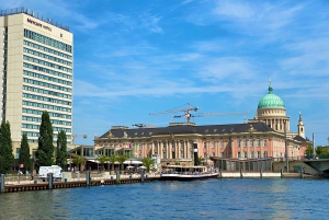 Berlin: 7 Hour Sightseeing Havel Cruise to Potsdam