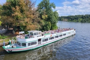 Berlin: 7 Lakes Boat Tour through the Havel Landscape
