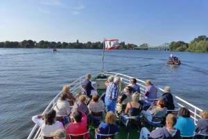 Berlin: 7 Lakes Boat Tour through the Havel Landscape