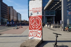 Berlin: A private city rally along the Berlin Wall