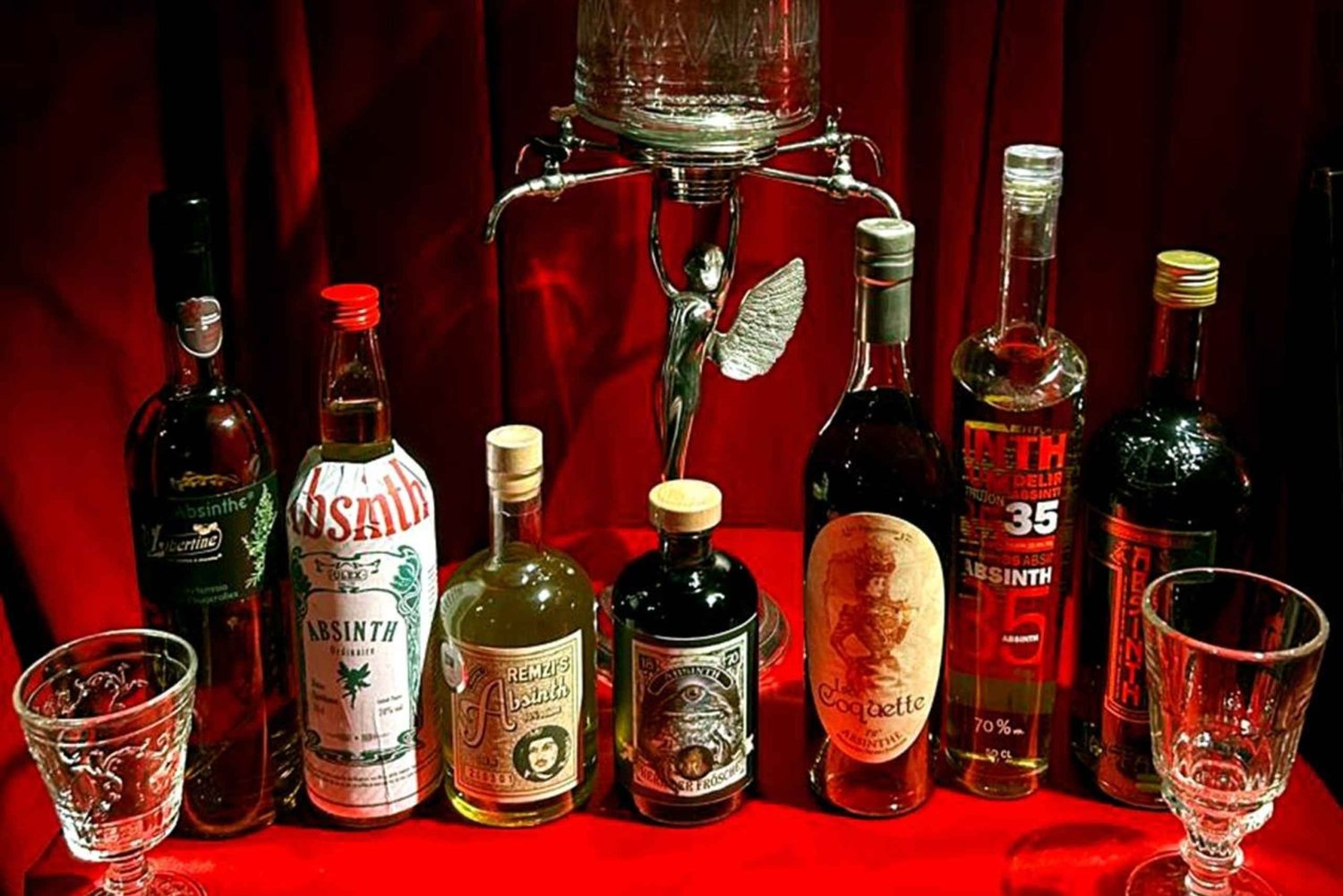 Berlin: Absinth Tasting Experience with Guide