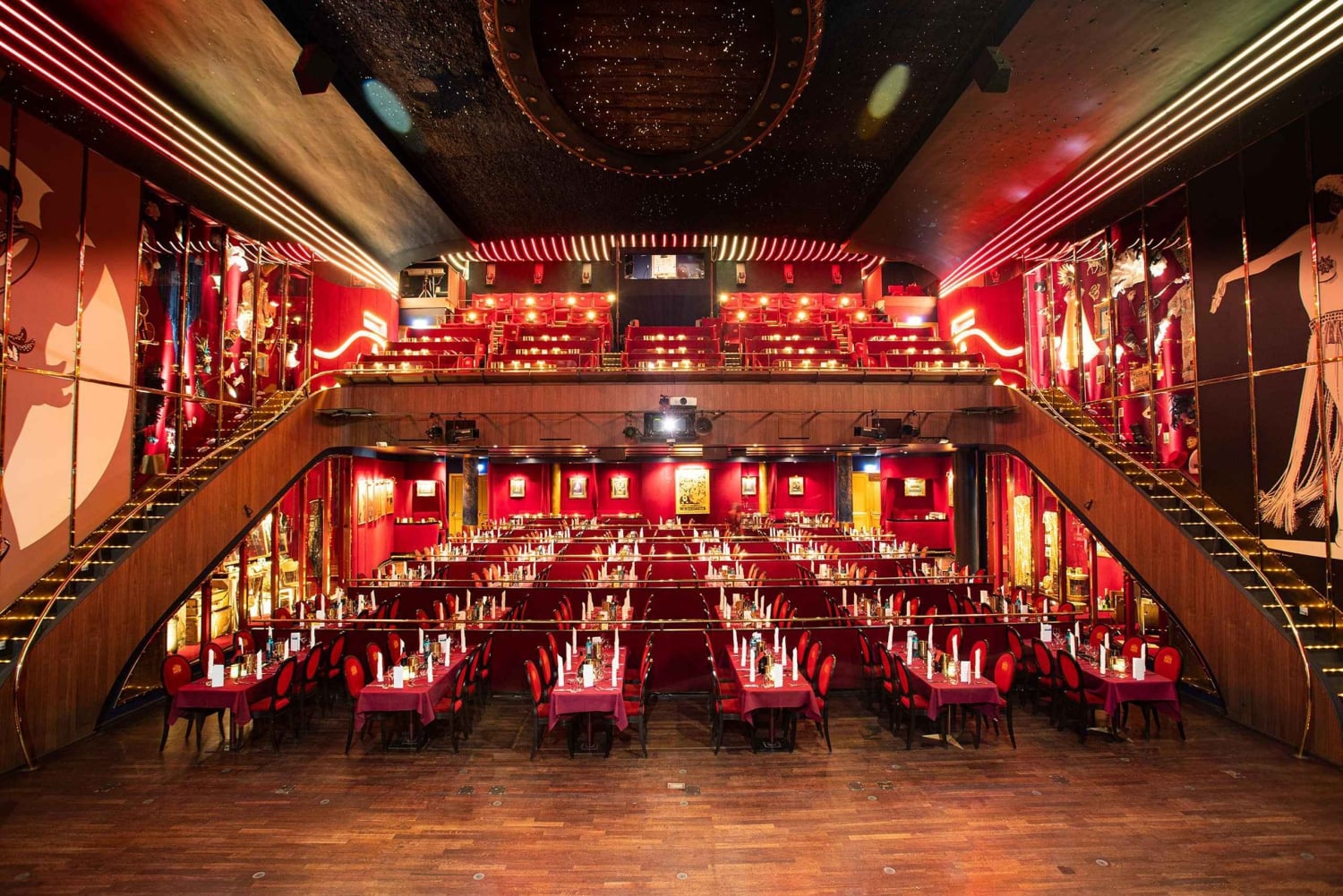 Berlin: 'AHOI' – The Acrobatic Swing Show – Variety Show