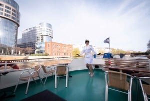 Berlin: Audrey Ahoi! Spree cruise with drag queen (HOL)