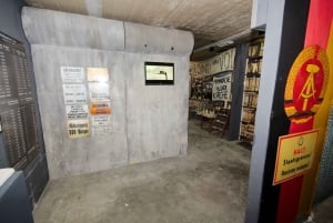 Berlijn: toegangsticket voor de Berlin Story Bunker