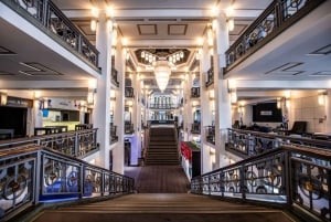 Берлин: BLINDED by DELIGHT Гранд-шоу в Фридрихштадт-Паласт