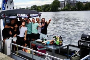 Berlin: Boat Rental BBQ boat with waterslide for 12 people