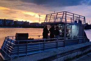 Berlin: Boat Rental BBQ boat with waterslide for 12 people