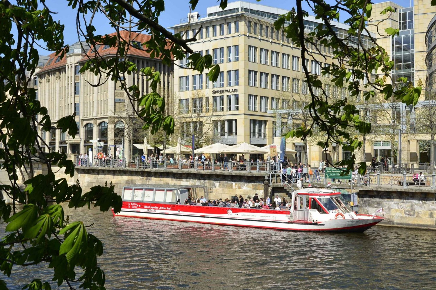 Berlim: passeio de barco pela velha e nova Berlim