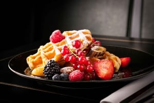 Berlim: Café da manhã no Café Wintergarten