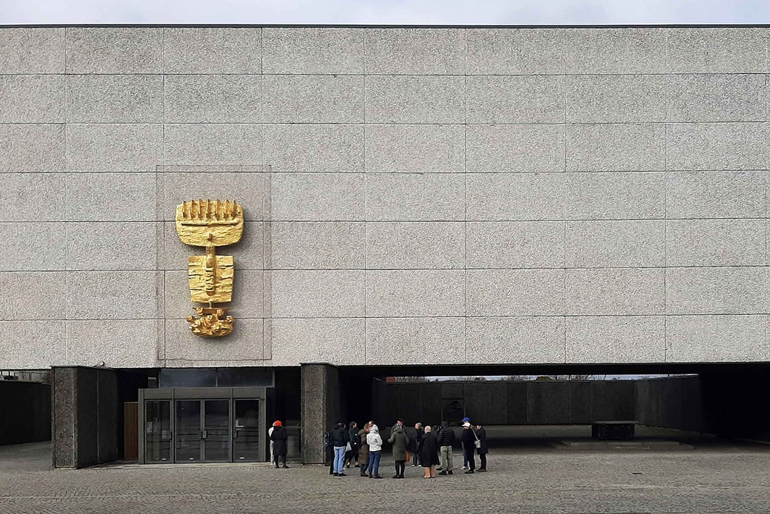 Berlim: Tour de Arquitetura Brutalista com Visitas Internas