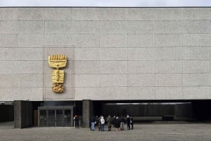 Berlim: Tour de Arquitetura Brutalista com Visitas Internas