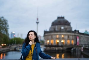 Berlin by Night: Private Photoshoot at Illuminated Cityscape