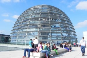 Berlin: Government District Tour and Reichstag Dome Visit